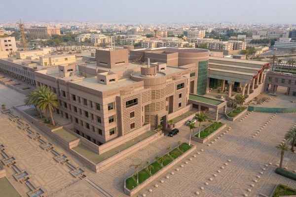 جامعة الملك عبدالعزيز تعلن نتائج المرشحين على المسابقة الوظيفية لعام 1443هـ