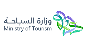 وزارة السياحة تعلن طرح 7 دورات مجانية عن بعد مع شهادات معتمدة من الوزارة
