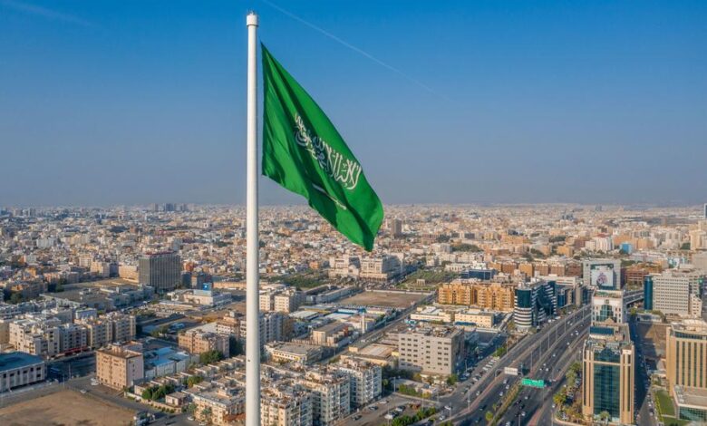 السعودية تحتفل للمرة الأولى بيوم العلم رمزا وطنيا