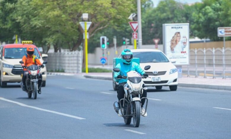 الإمارات تفرض 10 شروط على دراجات توصيل الطلبات