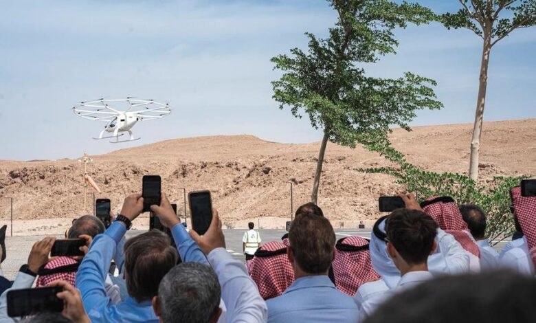 نيوم تعلن نجاح أولى تجارب التاكسي الجوي في السعودية