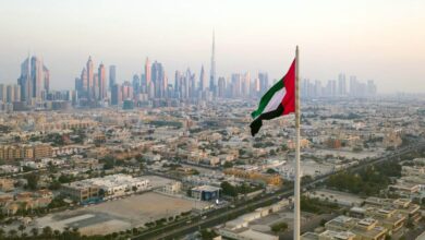 الإمارات، اعتبارا من اليوم مخالفات مرورية جديدة تصل لـ 3000 درهم