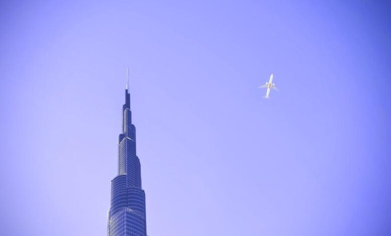 مطار دبي الدولي يحتل المرتبة الأولى إقليميا والثانية عالميا