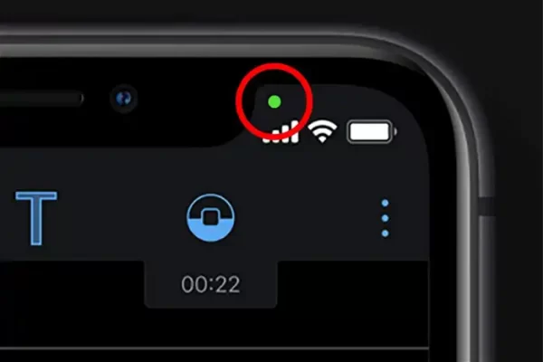 ماذا تعني النقطة الخضراء على شاشة الهاتف؟