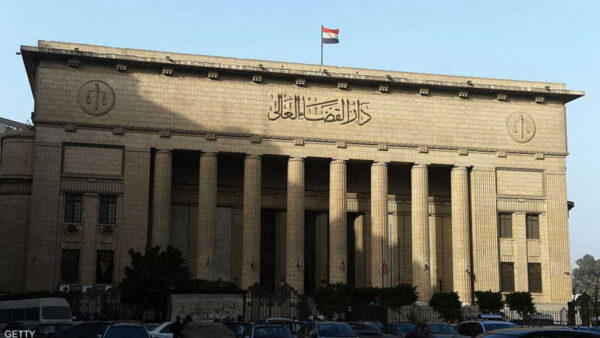  مفاجأة غير متوقعة..الحكم ببراءة سيدة مصرية قتلت طفلها وأكلت جثته !!