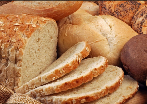أفضل أنواع الخبز للرجيم ونصائح لاختيار النوع الصحي