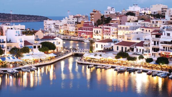 دليل السياحة في جزيرة كريت اليونانية