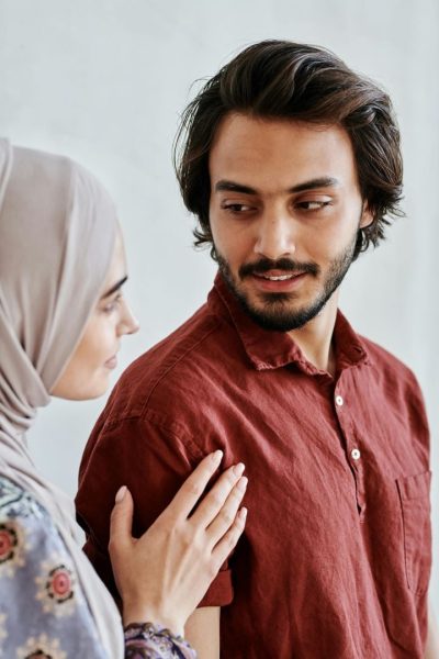فوائد مساعدة الزوج لزوجته في رمضان